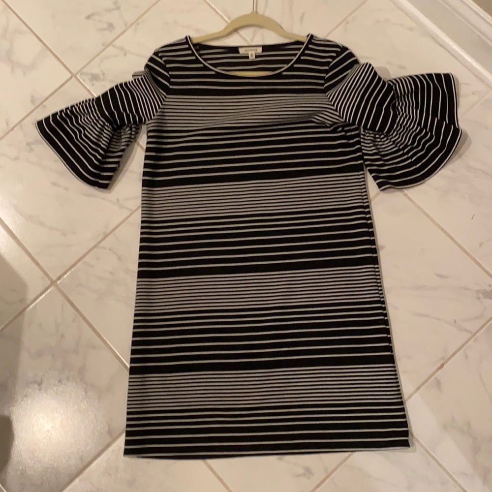 Max studio baby doll dress
